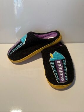 Comfy Slippers Women's Slurpee Slippers Size 8/9 RARE
